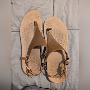 Vionic Kirra Sandals